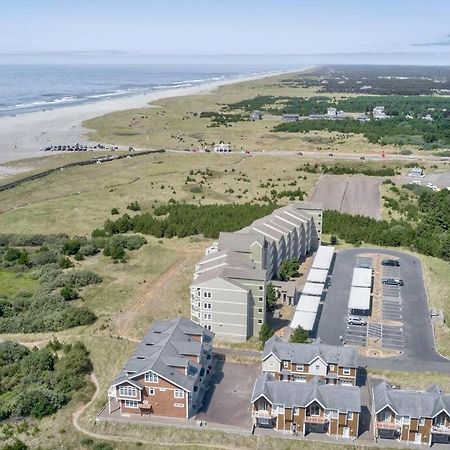 Beach Please-Updated Home With Ocean Views Long Beach Bagian luar foto